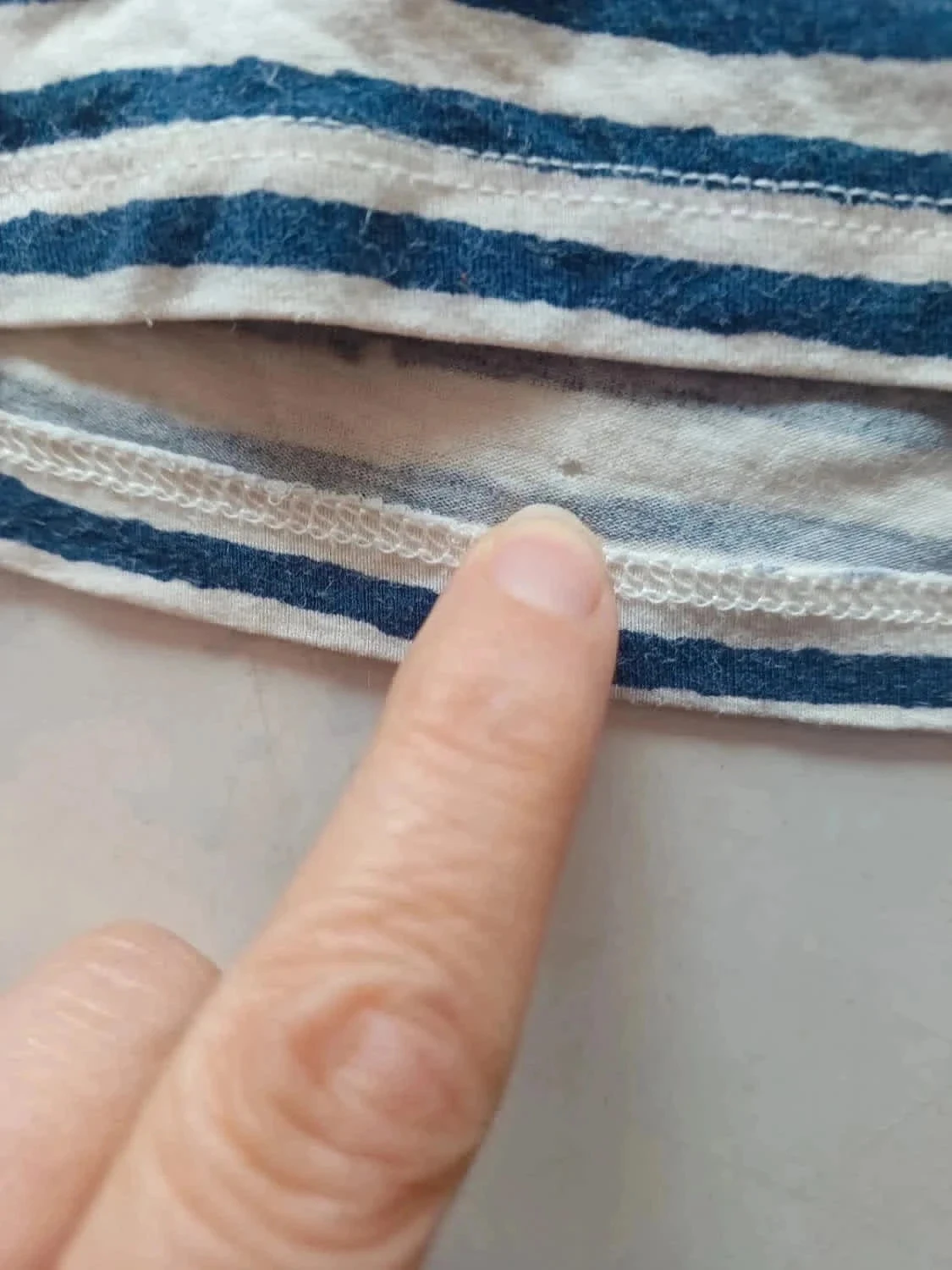 T-shirt met marinière, maat M – photo 10